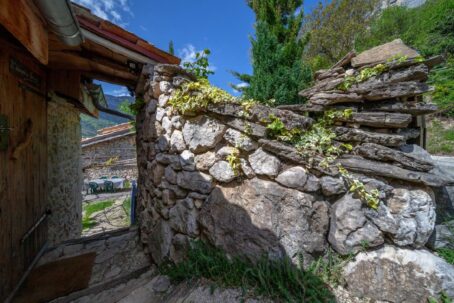 Accueil et entrée du gîte, Choranche Vercors. Cottage Choranche.