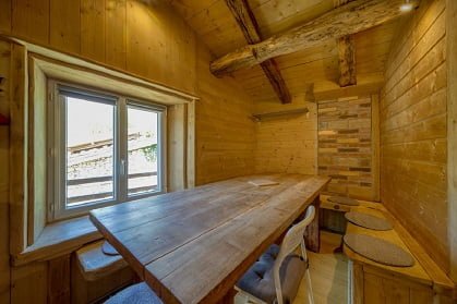 Gîte l'échappée en Vercors, coin repas